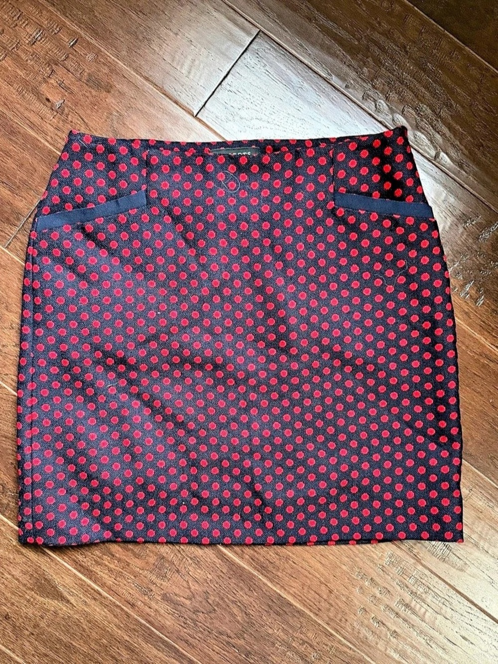 Talbots Polka Dot Wool Blend Mini Skirt Black & Red Size 8petite
